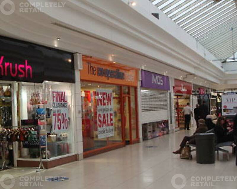 Unit 2, Howgate Shopping Centre - Picture 2