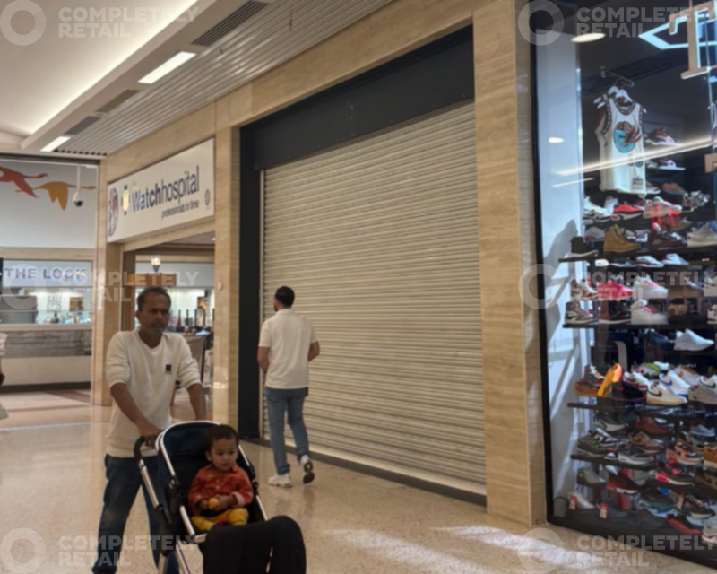 Unit 186, Luton Point Shopping Centre, Luton - Picture 2025-09-25-15-13-48