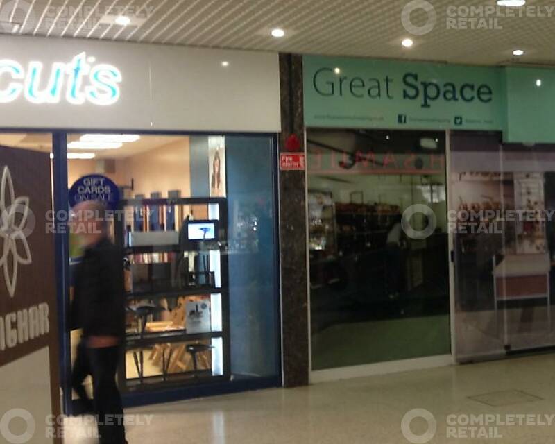 Unit 51, Four Seasons Shopping Centre - Picture 3