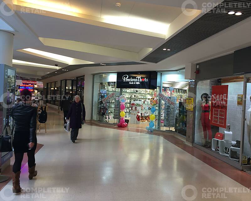 Unit 24, Mercury Shopping Centre - Picture