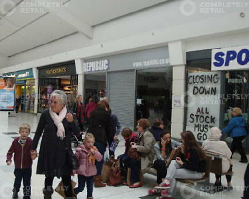 Unit 2 Marches Mall, The Thistles Shopping Centre - Picture 1