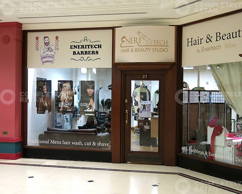 Unit 37, Vicarage Field Shopping Centre
