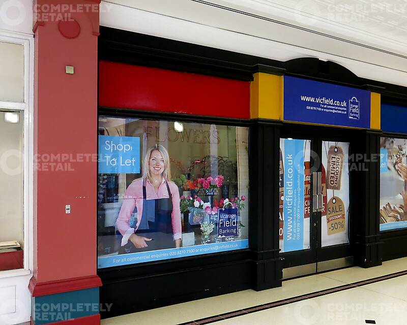 Unit 36, Vicarage Fields Shopping Centre