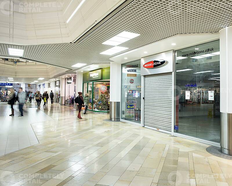 22 Broadmead Gallery, The Galleries Shopping Centre