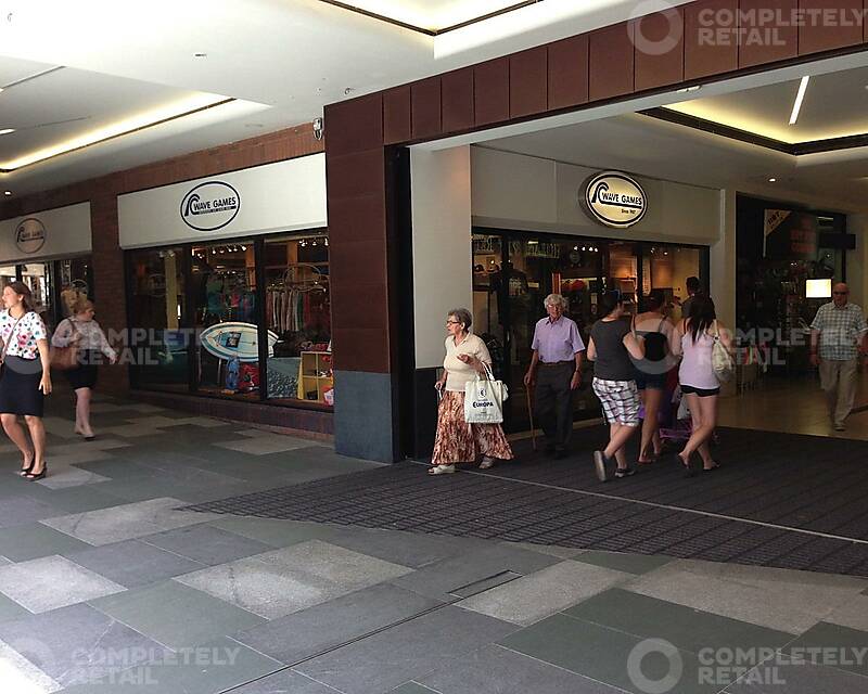 26 Orchard Shopping Centre - Picture 1