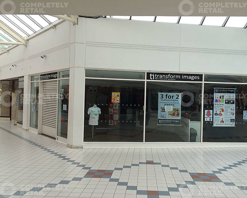 G30, Princes Quay Shopping Centre - Picture 2