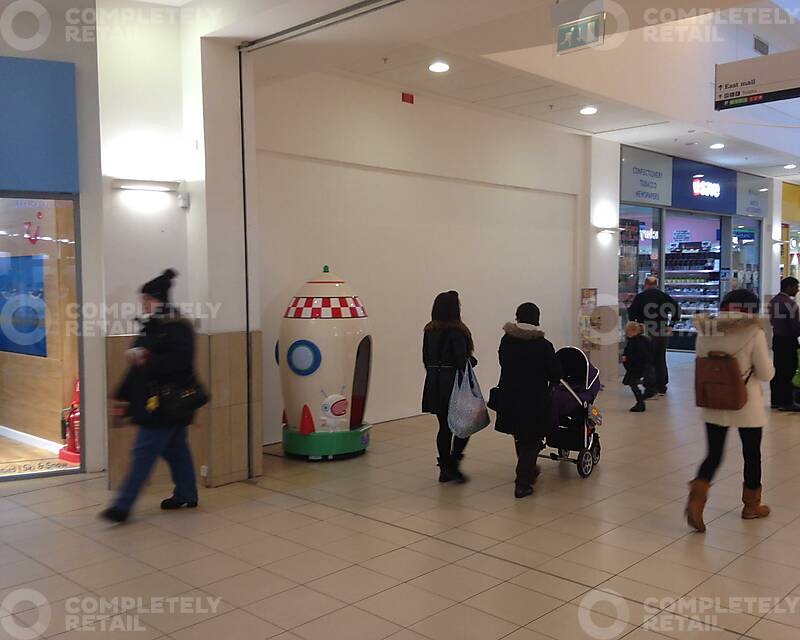 Unit 7, Antonine Shopping Centre - Picture 1