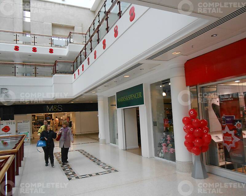 Unit 41, Belfry Shopping Centre - Picture