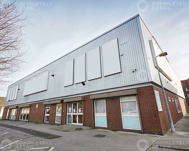 Retail Warehouse, Reed Street - Picture 1