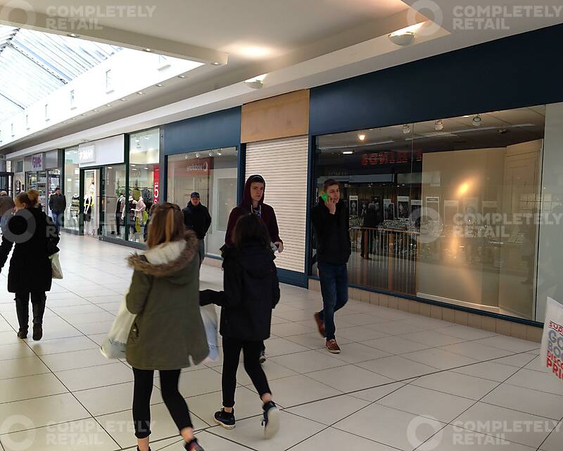 Unnit 44, The Shires Shopping Centre - Picture 1