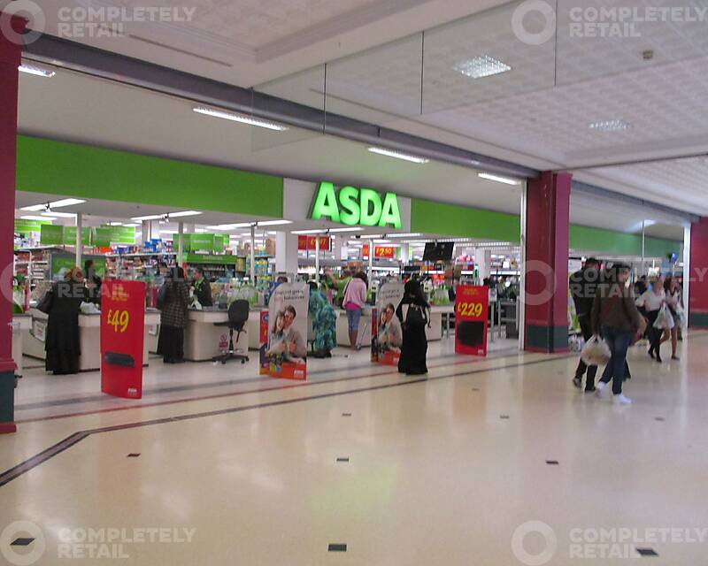 LSU, Vicarage Fields Shopping Centre