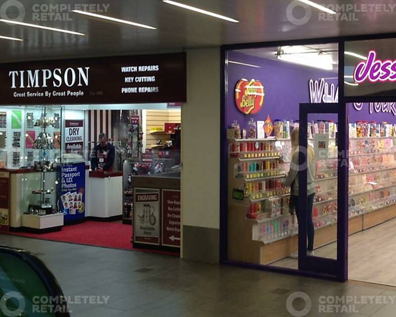 26 Regent Arcade, Cheltenham - Picture 2017-02-03-15-14-25