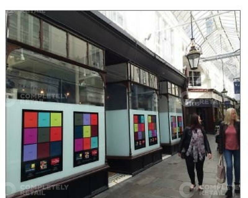 27 - 29 Royal Arcade - Picture 2