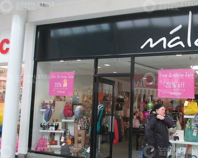 50 Sylvania Way, Clyde Shopping Centre - Picture 1