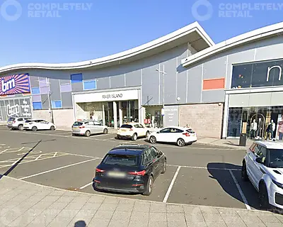 Unit C, Waterloo Square