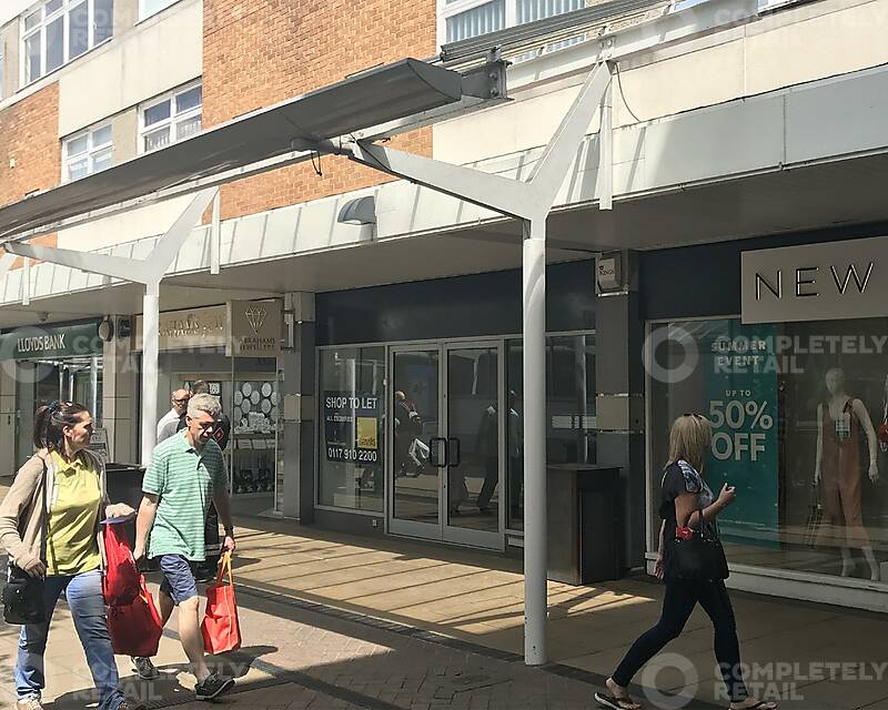 9 East Walk, Yate Shopping Centre, Yate - Picture 2019-06-12-16-31-21
