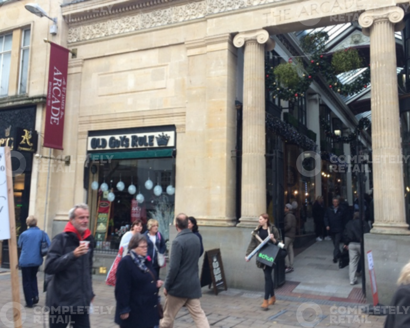 Unit 1/4, St James Arcade - Picture 1