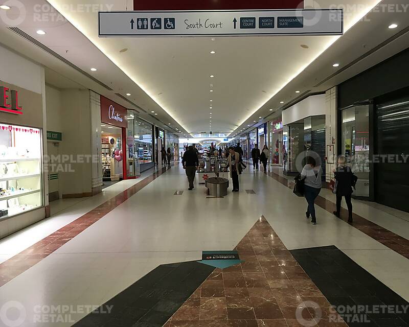 Unit 27, Marlowes Shopping Centre, Hemel Hempstead - Picture 2019-02-20-16-47-33
