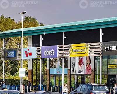 Unit 15, Banbury Gateway Shopping Park