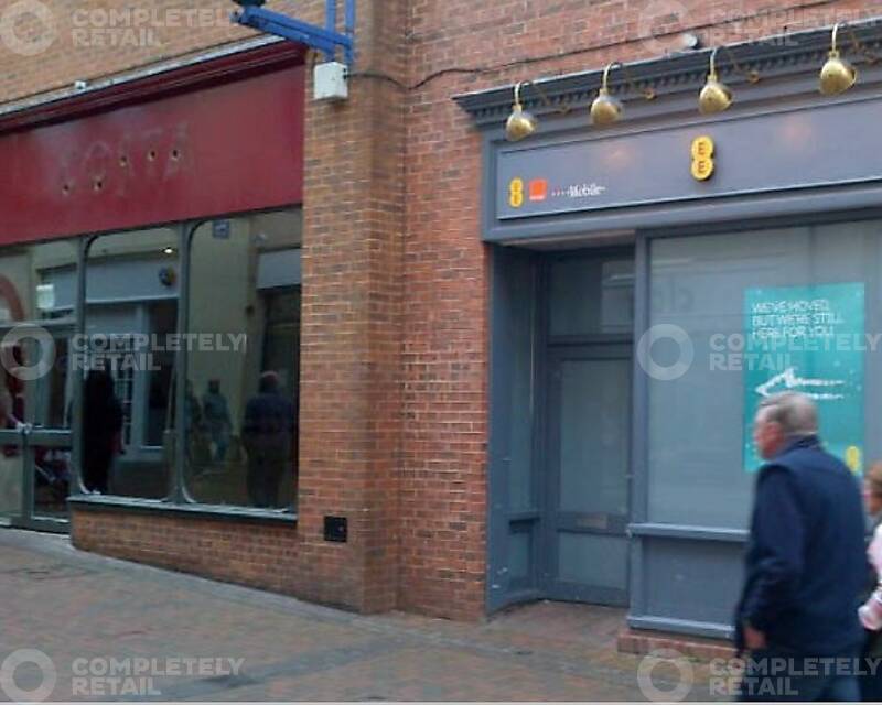 Unit 28, 2 Gomond Street, The Maylord Shopping Centre - Picture 1