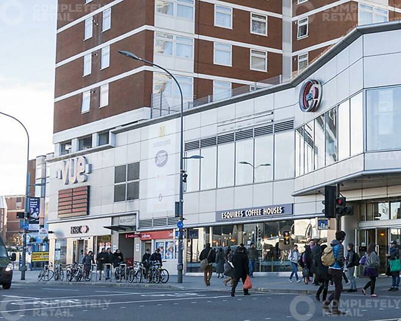Unit E, West 12 Shopping Centre - Picture 1