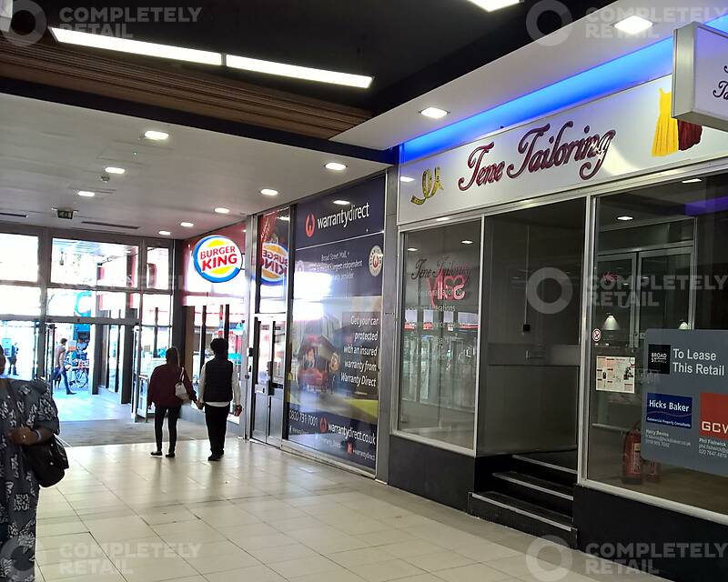 Unit 20 Broad Street Mall, Reading - Picture 1