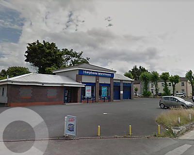Former Russell North Service Station