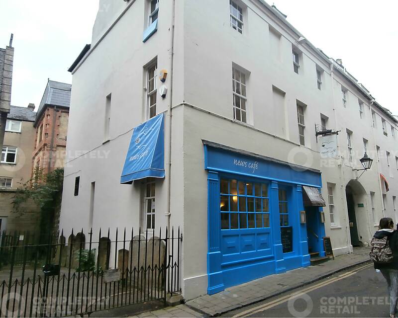 News Cafe, 1 - 2 Ship Street, Oxford - Picture 1