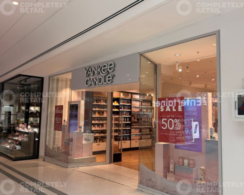Unit 50, The Glades, Bromley - Picture 2026-06-16-12-23-51