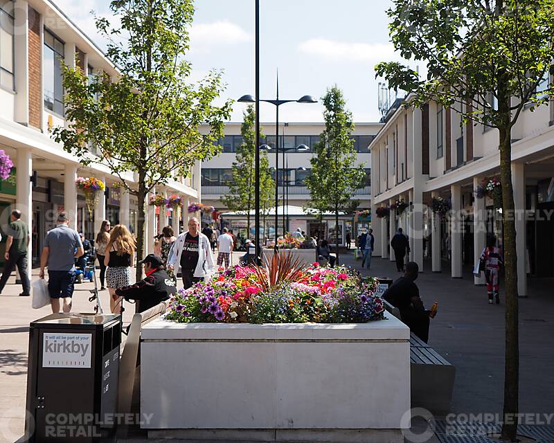 Unit 32A, St Chad's Parade, Kirkby Town Centre, Liverpool - Picture 2025-05-06-16-18-40