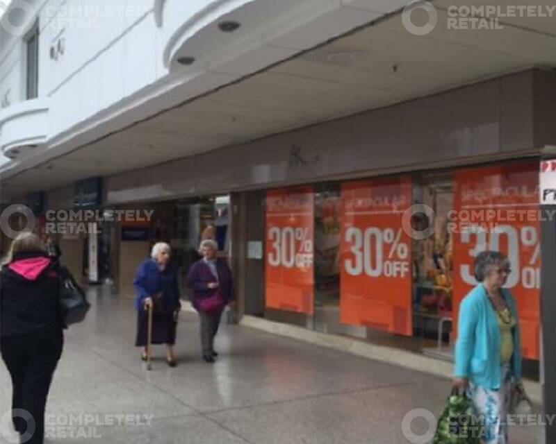 MSU (with potential to be split), Freshney Place Shopping Centre, Grimsby - Picture 2017-09-01-12-56-13