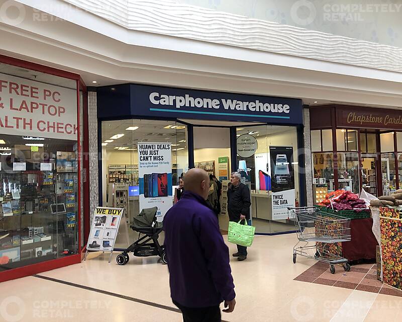 Unit 10, Orchards Shopping Centre, Dartford - Picture