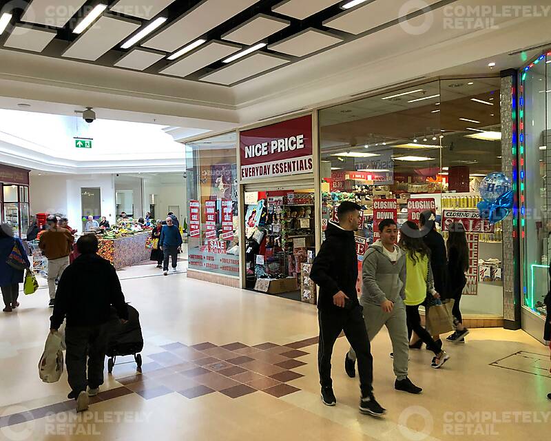 Unit 15, Orchards Shopping Centre, Dartford - Picture