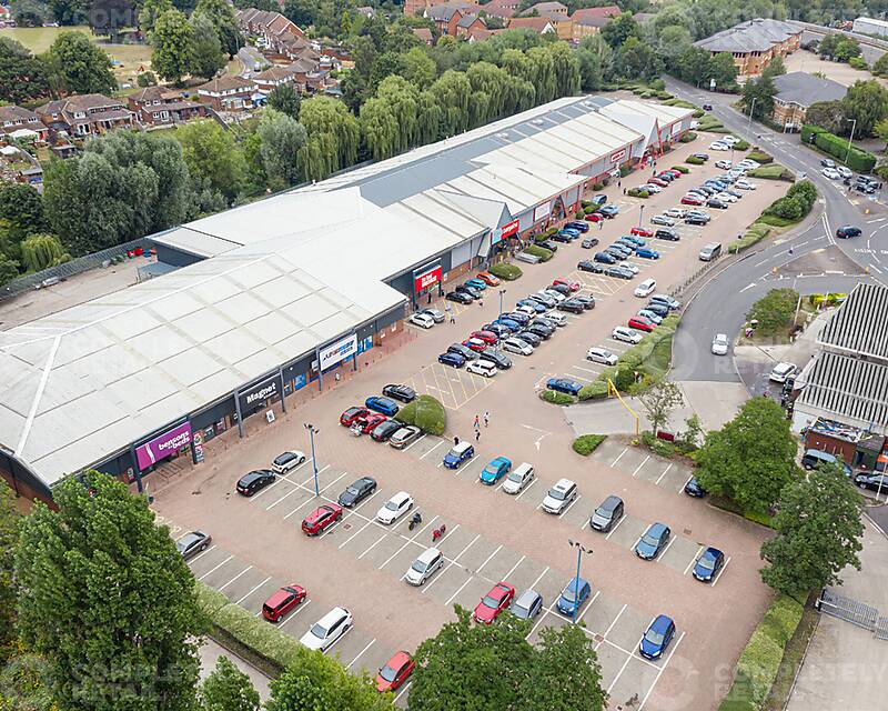 Units To Let, Reading Link Retail Park, Reading - Picture 2025-07-16-09-41-38