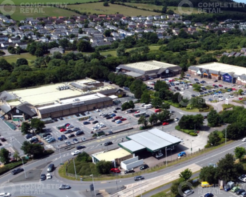 Parc Y Llyn Retail Park, Aberystwyth - Picture 2023-09-04-16-00-10