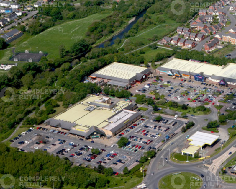 Parc Y Llyn Retail Park, Aberystwyth - Picture 2023-09-05-09-59-02