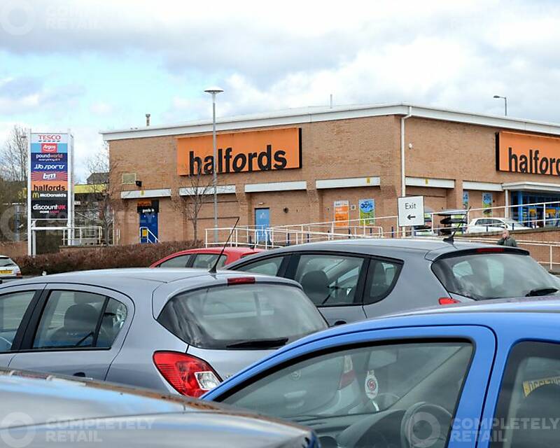 Airdrie Retail Park - Picture 7