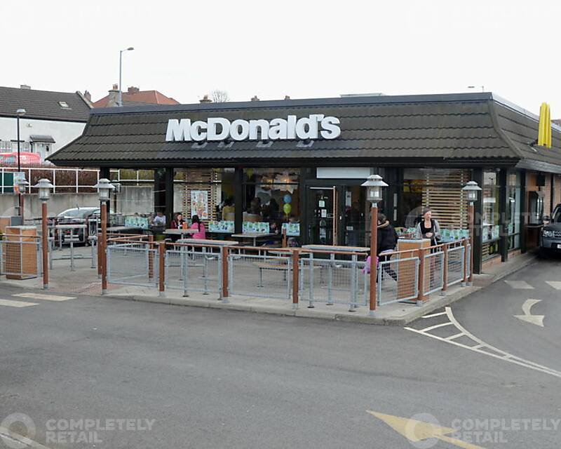 Airdrie Retail Park - Picture 8