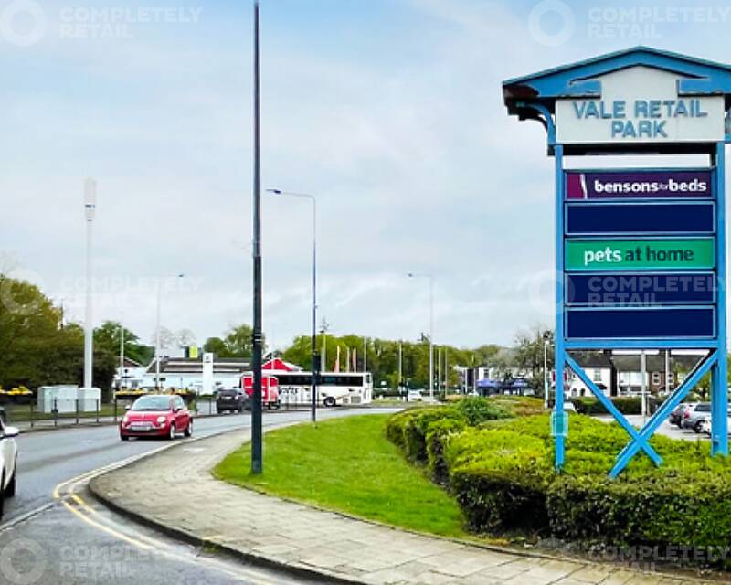 Vale Retail Park, Aylesbury - Picture 2026-06-24-12-01-34