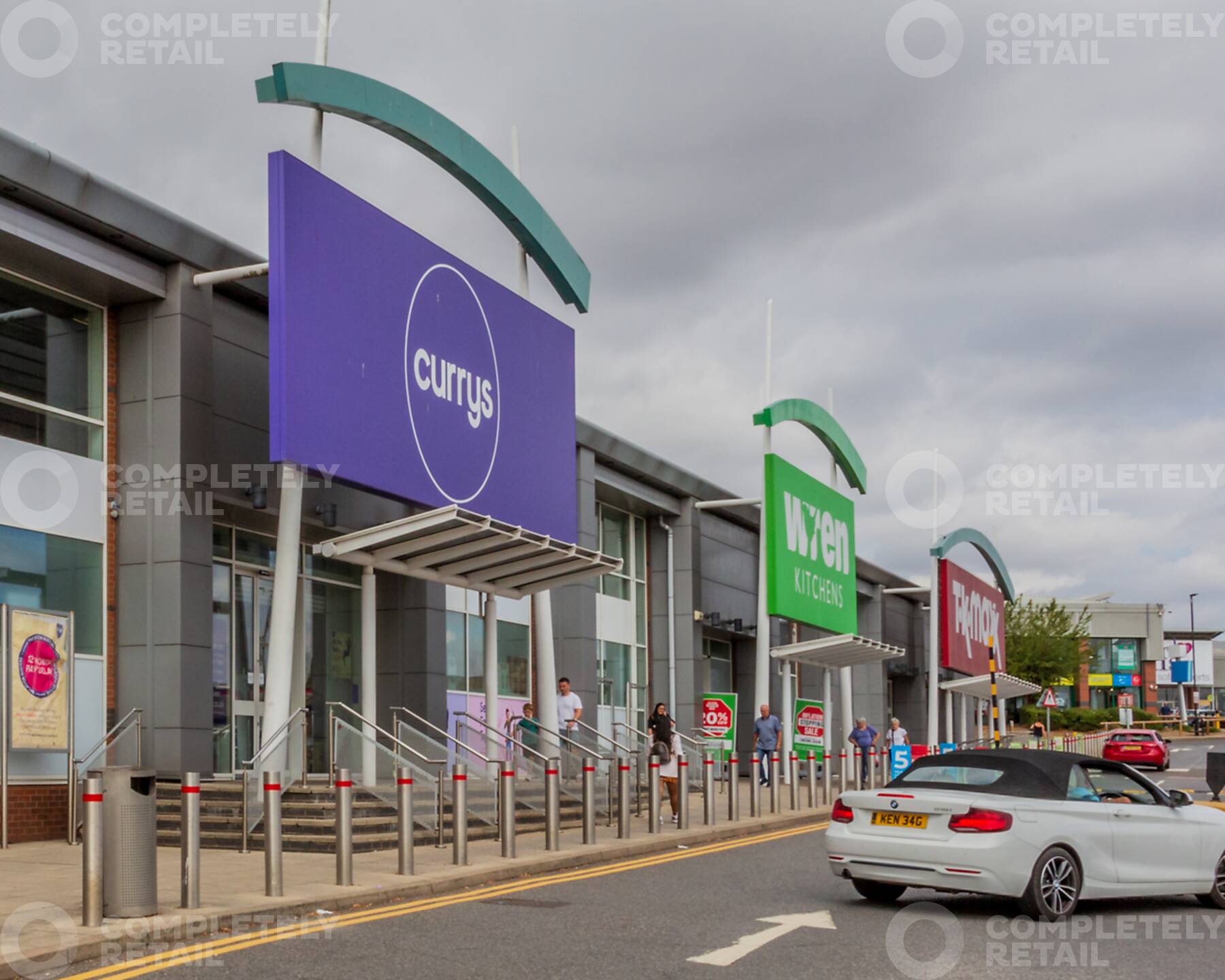 Pipps Hill Retail Park