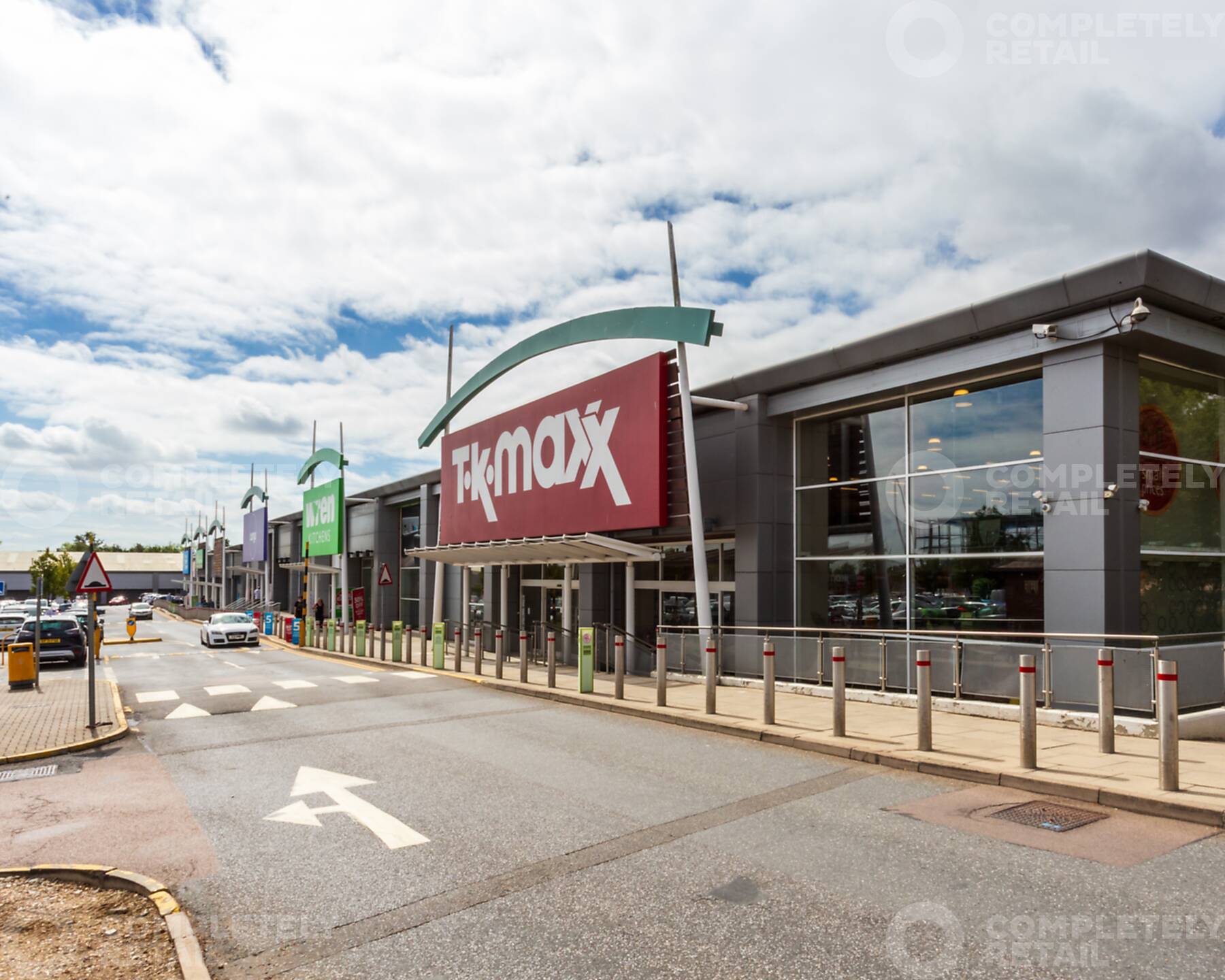 Pipps Hill Retail Park