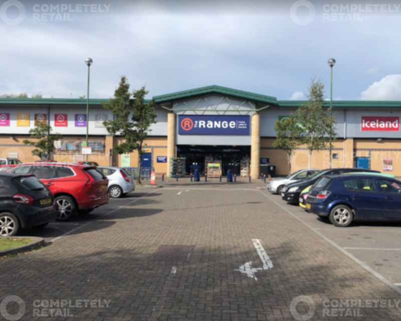 Wenvoe Retail Park, Cardiff - Picture 2022-12-20-13-32-31