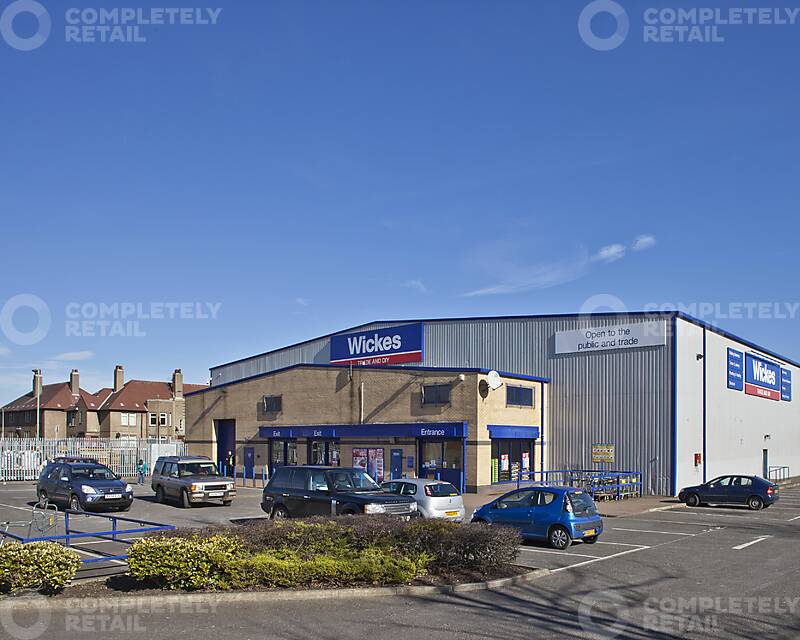 Kingsway East Retail Park - Picture 10