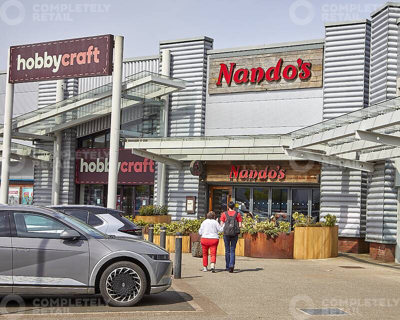 Central Retail Park, Falkirk - Picture 2025-06-30-14-57-17