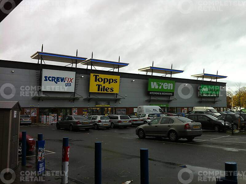 Springfield Road Retail Park