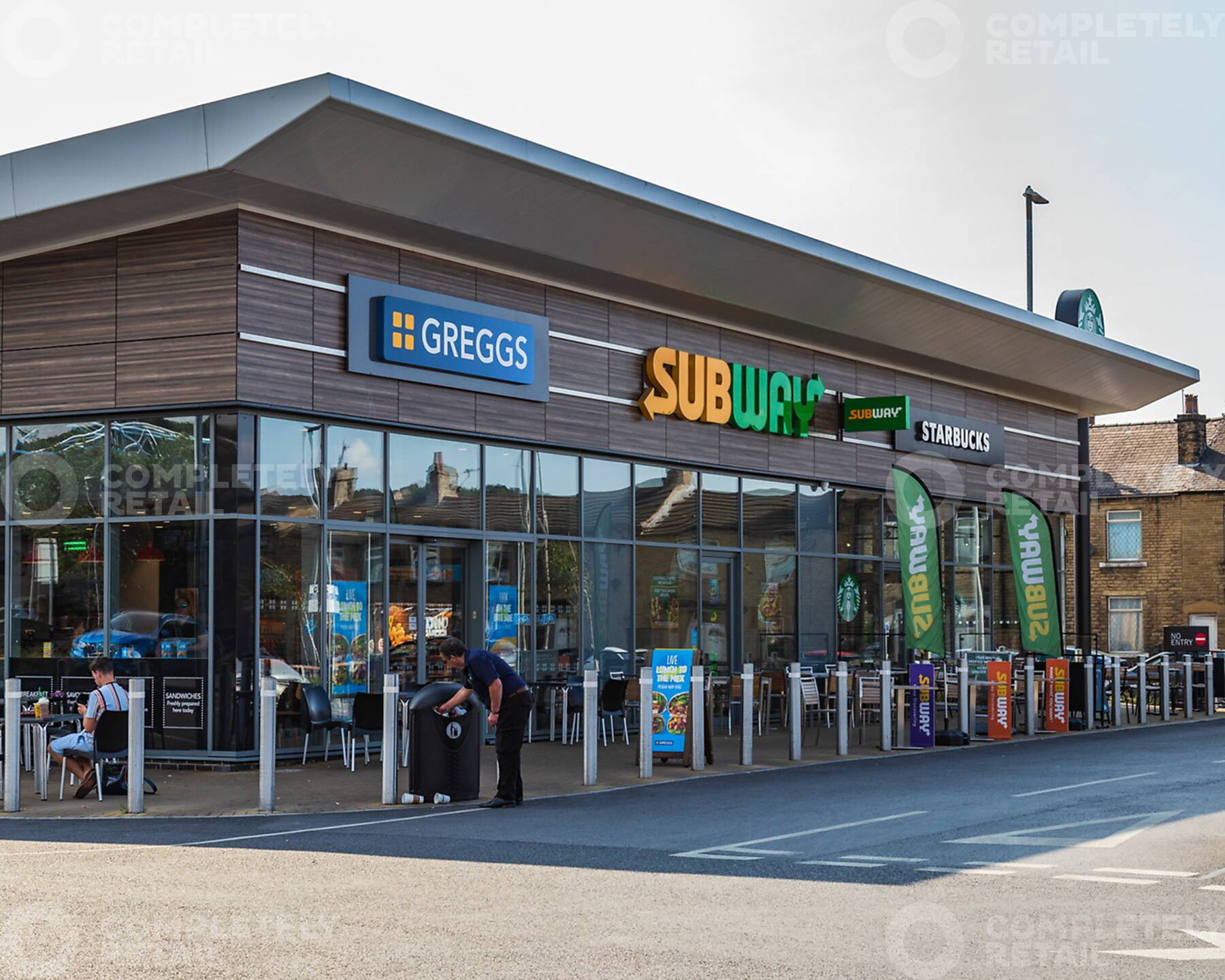 Leeds Road Retail Park