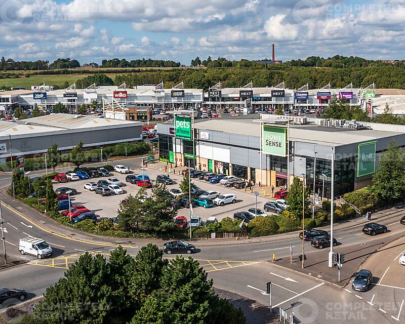 Spring Ram Retail Park, Leeds - Picture 2022-11-18-14-18-47