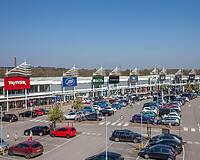 Birstall Shopping Park