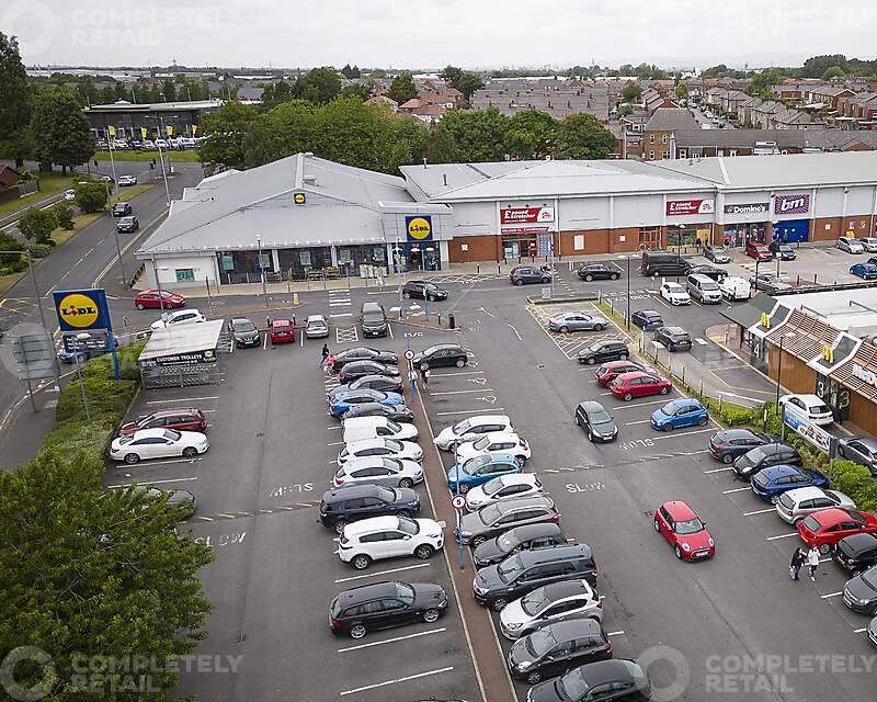 Churchill Way Retail Park, Leyland - Picture 2022-10-13-14-56-44