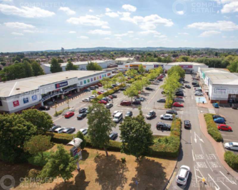 Willowbrook Retail Park, Loughborough - Picture 2022-09-07-13-21-32